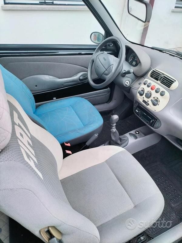 Usata Fiat 600 54 CV (39 kW) 2007 Nero Utilitaria