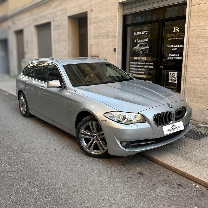 Usata BMW 520 Comfort Edition 184 CV (135 kW) 2011 Grigio Station wagon