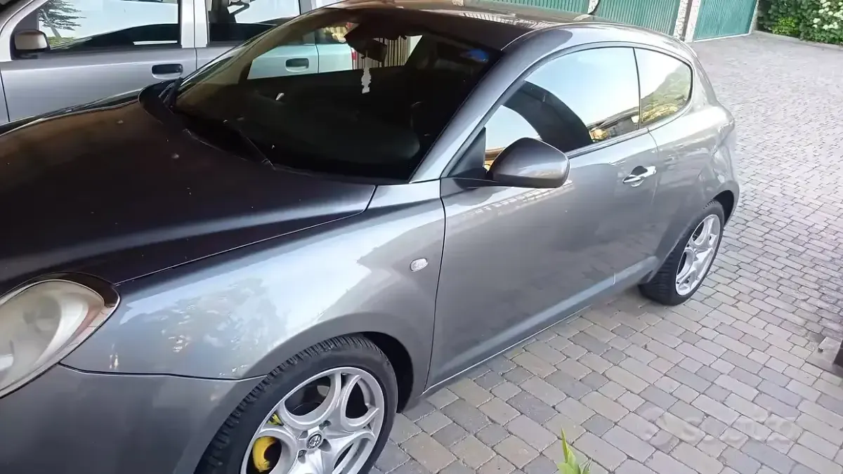 Usata Alfa Romeo MiTo 135 CV (99 kW) 2009 Grigio Utilitaria