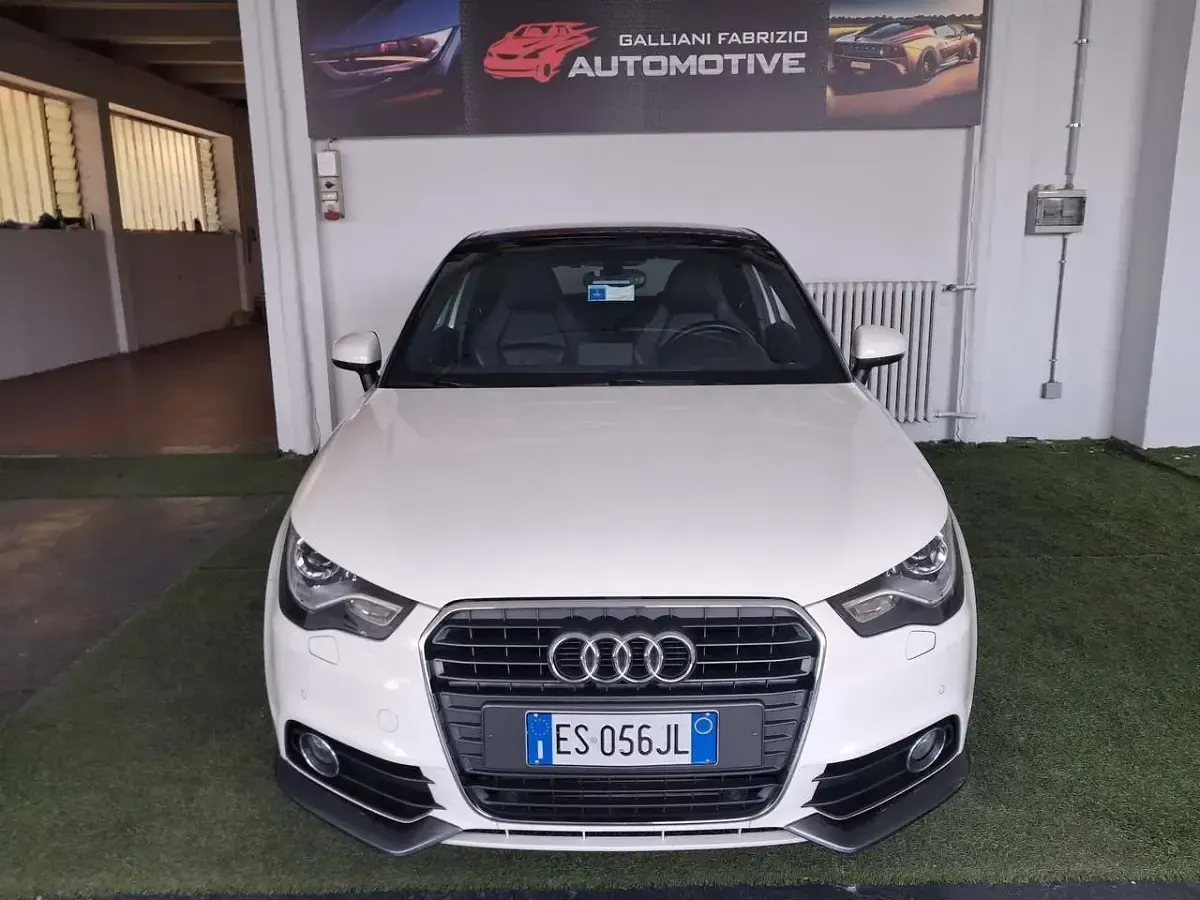 Usata Audi A1 Ambition 185 CV (136 kW) 2012 Bianco Utilitaria