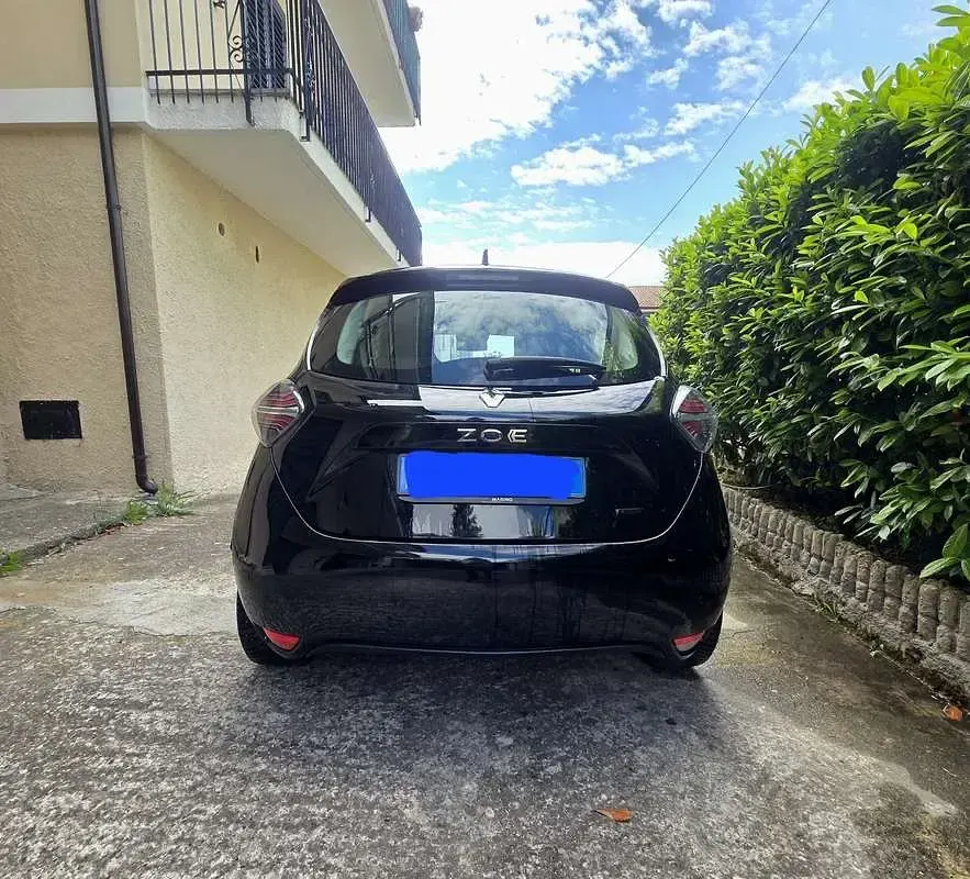 Usata Renault Zoe Evolution 50 kW (69 CV) 2024 Nero Utilitaria