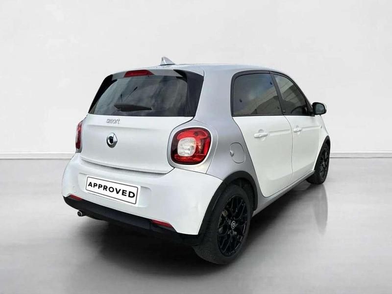 Usata Smart ForFour Prime 90 CV (66 kW) 2018 Bianco Utilitaria