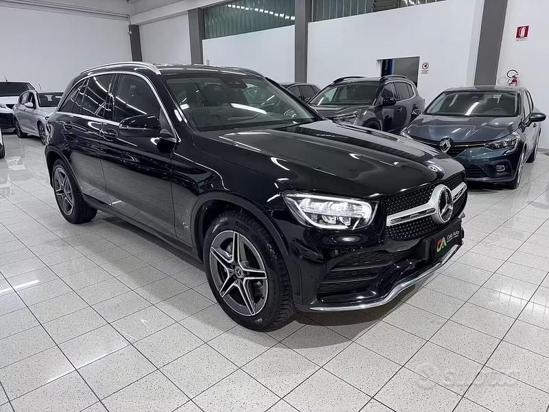 Usata Mercedes GLC220 Premium Plus 194 CV (142 kW) 2021 Nero SUV