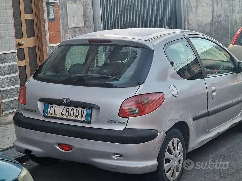 Usata Peugeot 206 2002 Monovolume