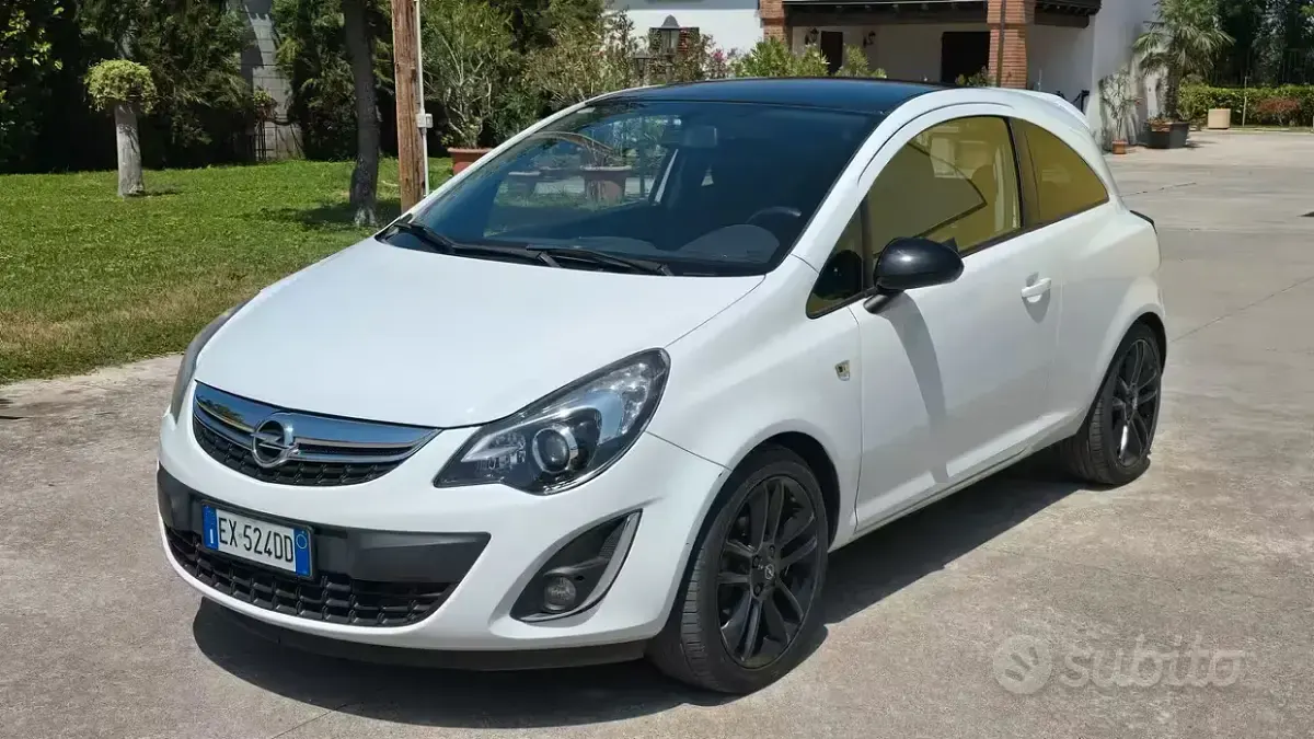 Usata Opel Corsa 95 CV (69 kW) 2014 Bianco Utilitaria