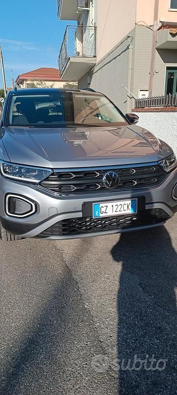 Usata VW T-Roc 115 CV (84 kW) 2025 SUV