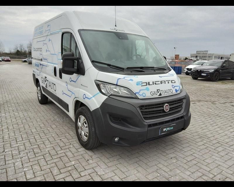 Occasion Fiat E-Ducato 58 kW (79 ch) 2021 Blanc Van