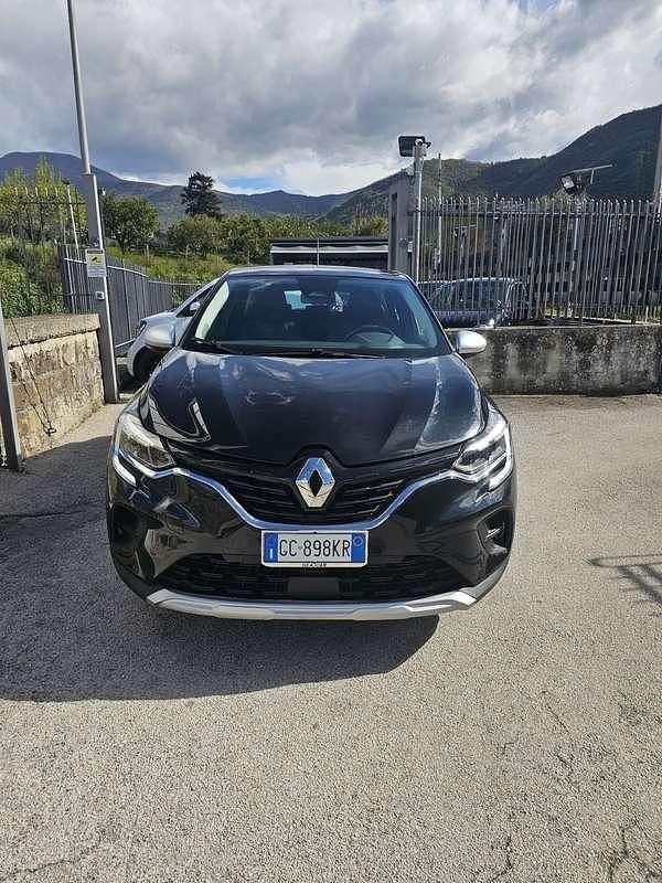 Käytetty Renault Captur Business 101 HP (74 kW) 2020 Katumaasturi