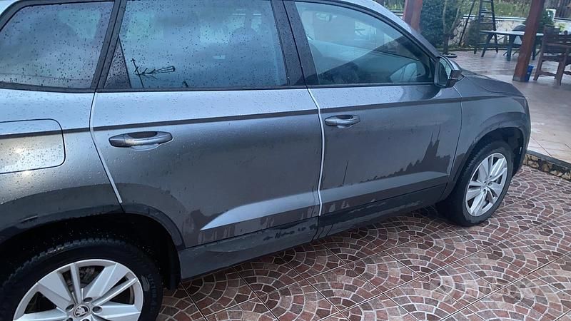 Usata Skoda Karoq 115 CV (84 kW) 2024 Grigio SUV