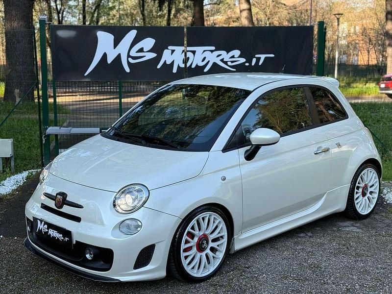 Usata Abarth 500 135 CV (99 kW) 2008 Bianco perla Utilitaria