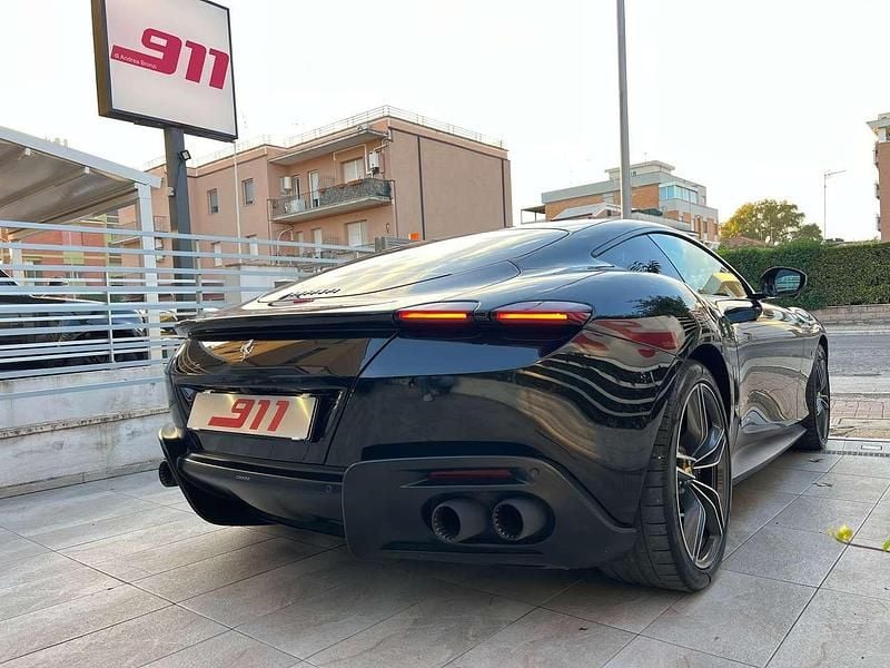 Usata Ferrari Roma 620 CV (456 kW) 2022 Nero Coupé