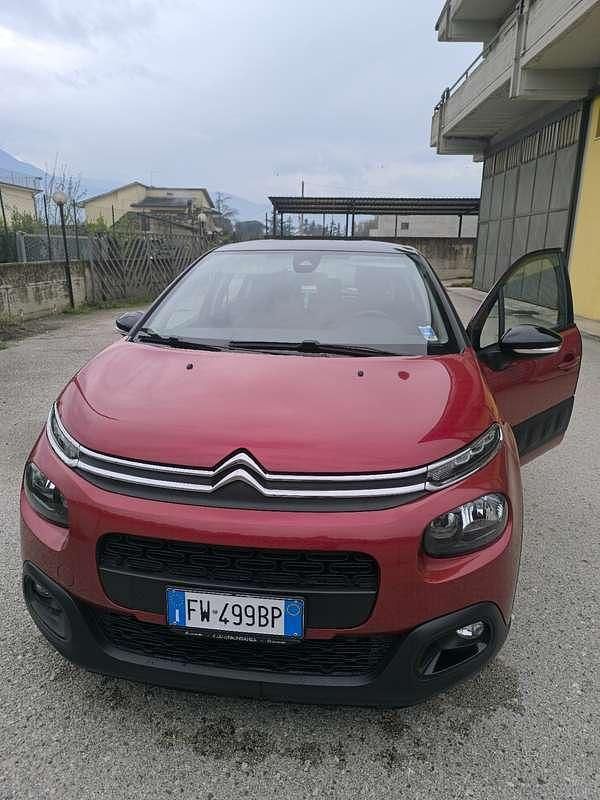 Usata 2019 Citroën C3 PureTech Tre volumi | 9300 € (Buon prezzo) - Immagine 1/4