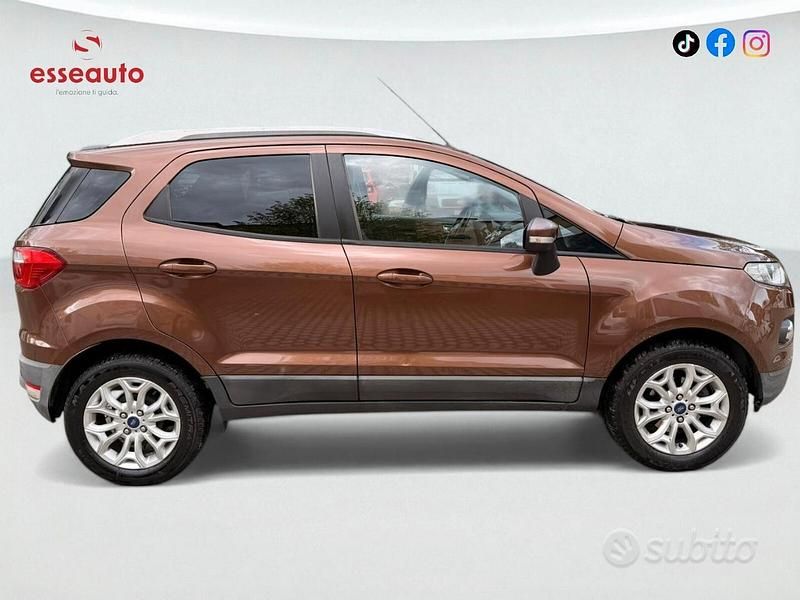 Usata Ford Ecosport Titanium 95 CV (69 kW) 2016 Marrone SUV