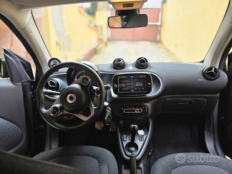 Usata Smart ForTwo Coupé Pulse 2023 Utilitaria