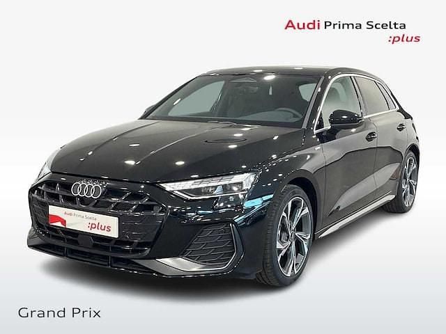 Nuova Audi A3 S-Line 150 CV (110 kW) 2025 Nero mythos metallizzato