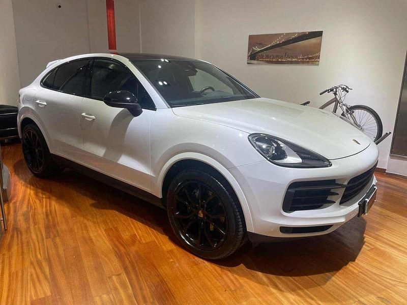Bianco Usata 2020 Porsche Cayenne SUV | 69.999 € (Buon prezzo) - Immagine 1/4