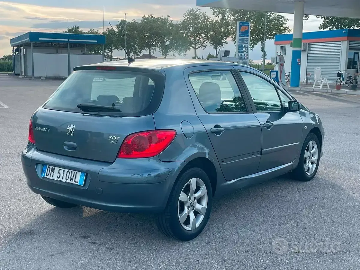 Usata Peugeot 307 90 CV (66 kW) 2008 Grigio Berlina