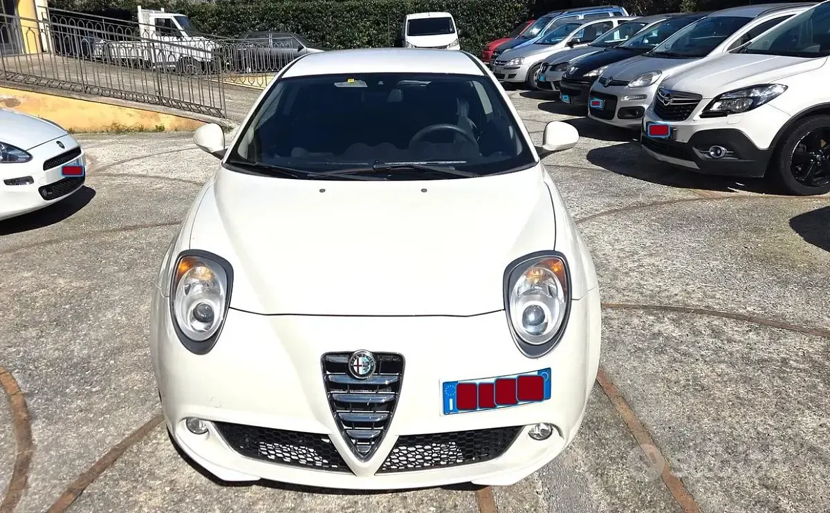 Usado Alfa Romeo MiTo 78 CV (57 kW) 2015 Blanco Utilitario