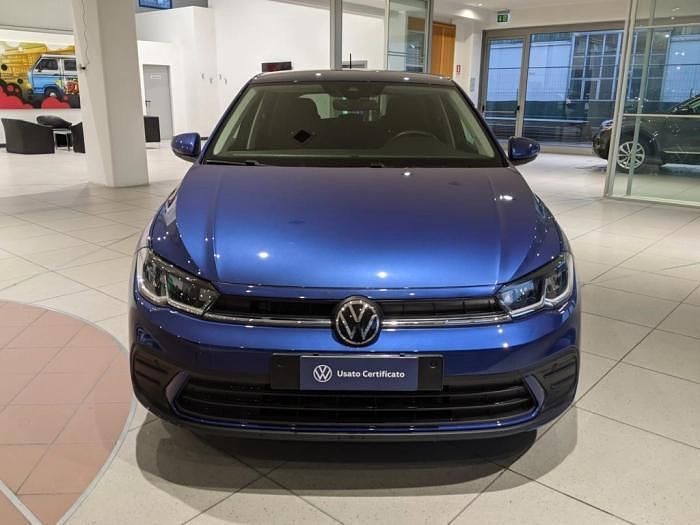 Usata VW Polo Life 95 CV (69 kW) 2024 Blu Berlina