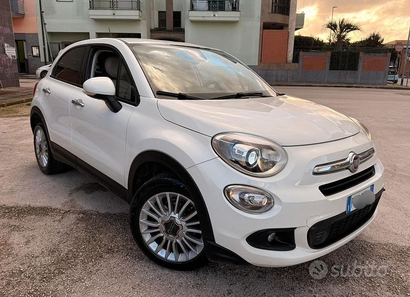 Usata Fiat 500X 105 CV (77 kW) 2019 Bianco SUV