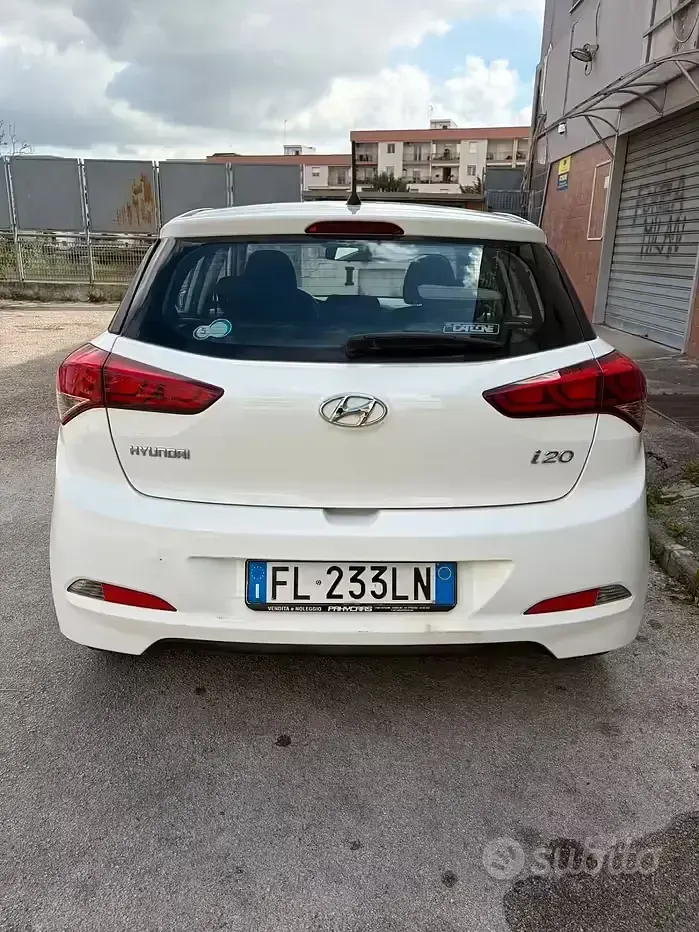 Usado Hyundai i20 GO! 75 HP (55 kW) 2017 Branco Citadino