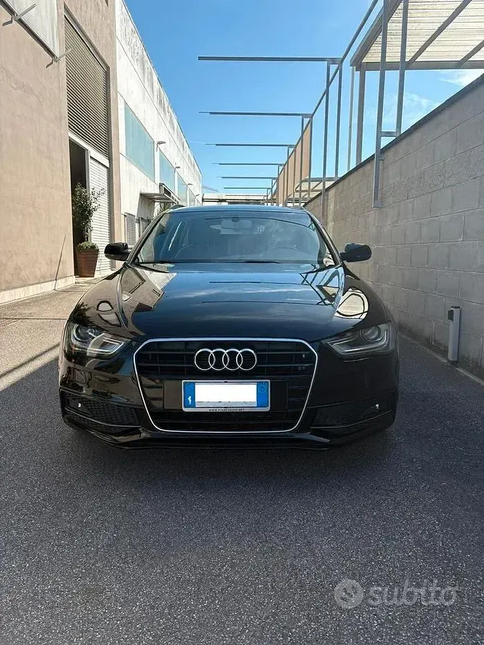 Usata Audi A4 Advanced 190 CV (139 kW) 2015 Nero Station wagon