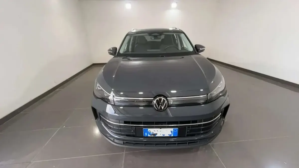 Usata VW Tiguan Edition 131 CV (96 kW) 2025 Grigio SUV