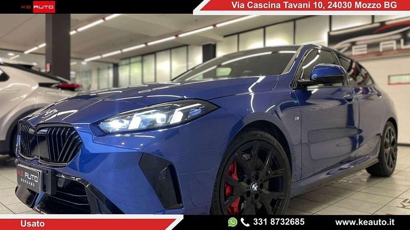 Blu/azzurro Usata 2024 BMW 118 M Sport Utilitaria | 32.900 € (Buon prezzo) - Immagine 1/4