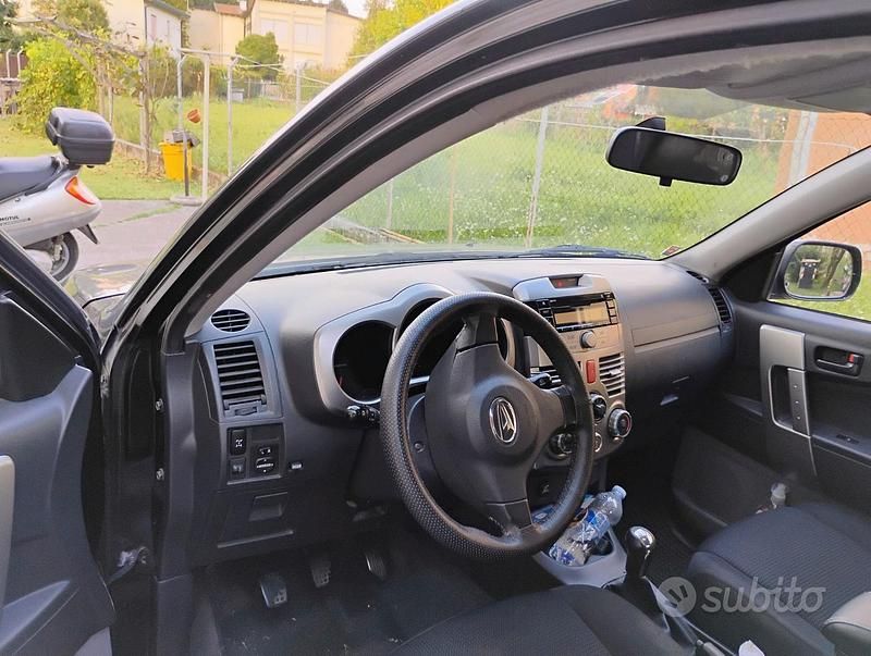 Usata Daihatsu Terios 105 CV (77 kW) 2007 Nero SUV