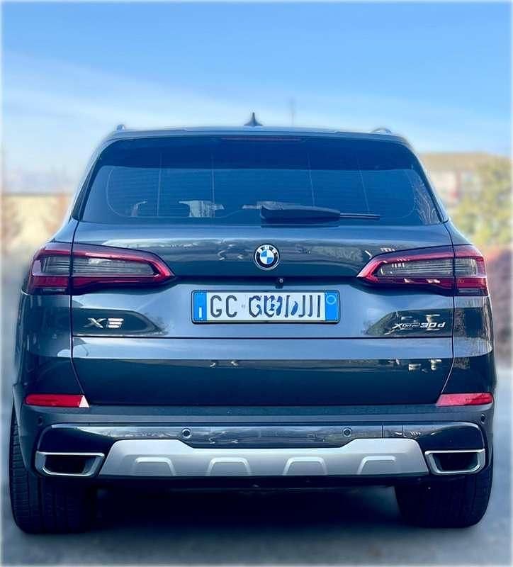 Usata BMW X5 xLine 265 CV (194 kW) 2020 Grigio SUV