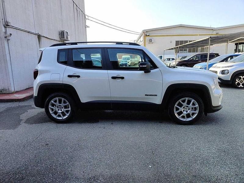 Usata Jeep Renegade Altitude 131 CV (96 kW) 2024 Bianco SUV