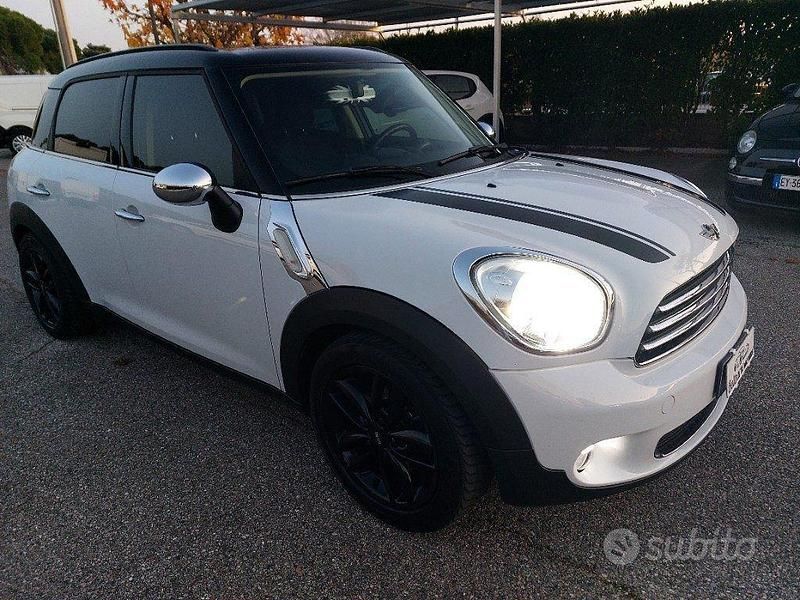 Usata Mini Cooper D Countryman 111 CV (81 kW) 2012 Bianco SUV