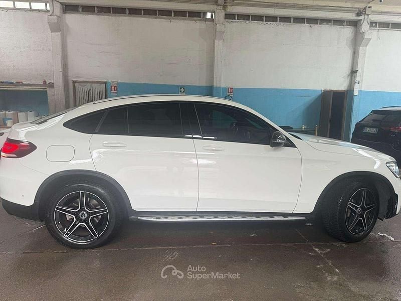 Usata Mercedes GLC250 Premium 194 CV (142 kW) 2019 Bianco Coupé