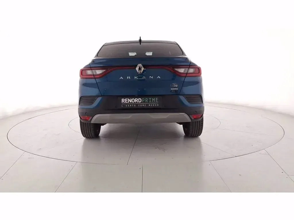 Usata Renault Arkana Techno 143 CV (105 kW) 2023 Blu scuro SUV