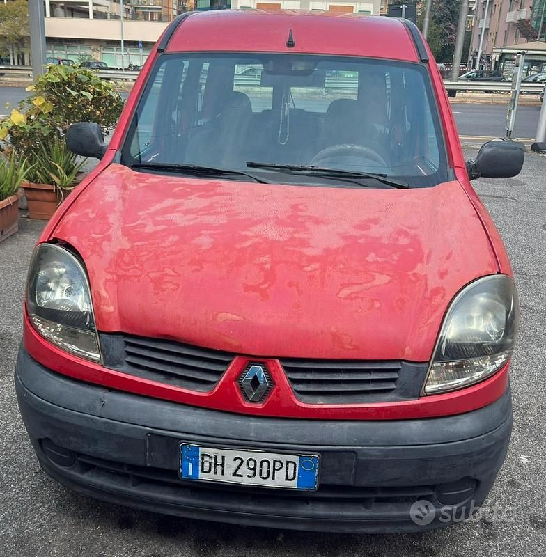 Usata Renault Kangoo 75 CV (55 kW) 2007 Rosso Monovolume