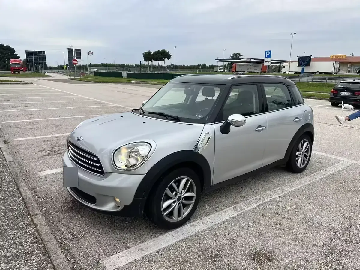 Usata Mini Countryman 2012 Grigio SUV