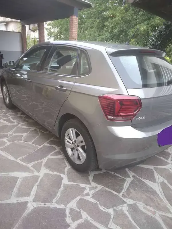 Usata VW Polo Highline 95 CV (69 kW) 2017 Berlina