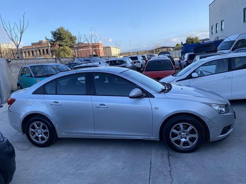 Usata Chevrolet Cruze LT 163 CV (119 kW) 2012 Argento Berlina