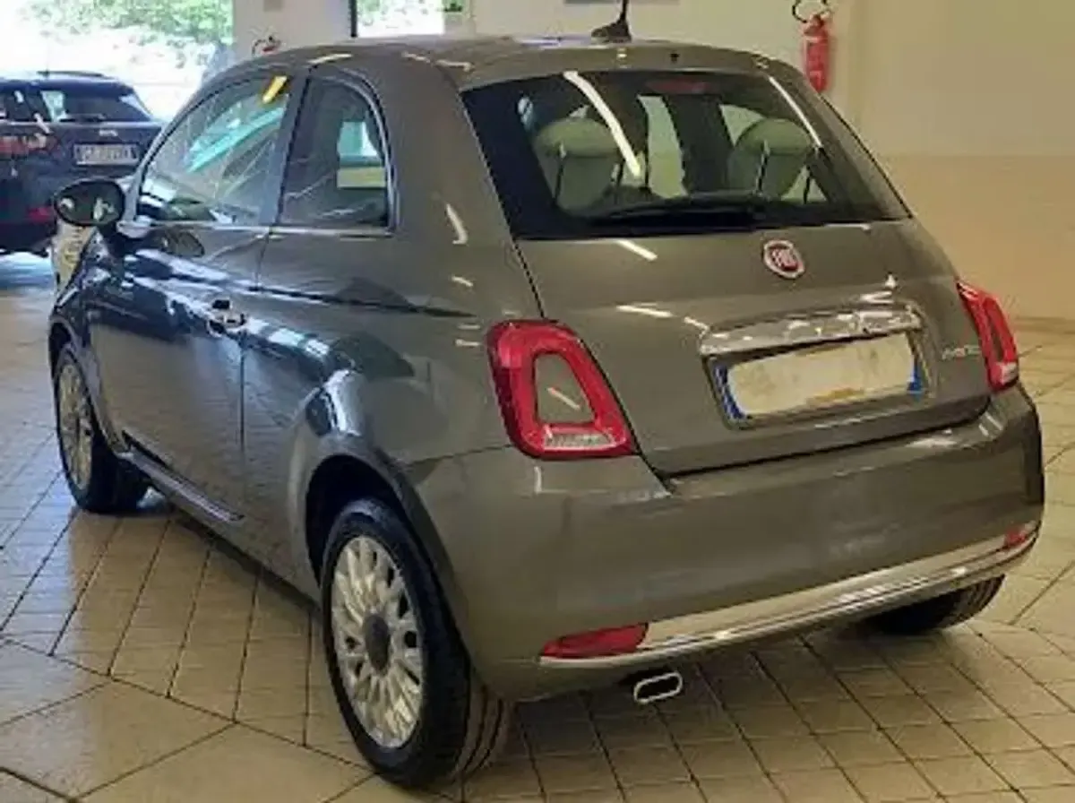Usata Fiat 500 Dolcevita 69 CV (50 kW) 2022 Grigio Utilitaria