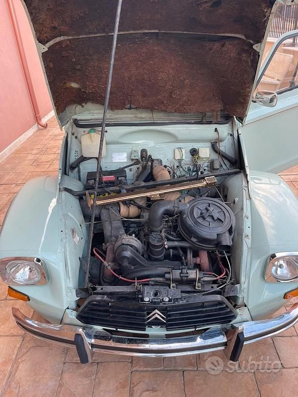 Usata Citroën Dyane 32 CV (23 kW) 1982 Verde Utilitaria