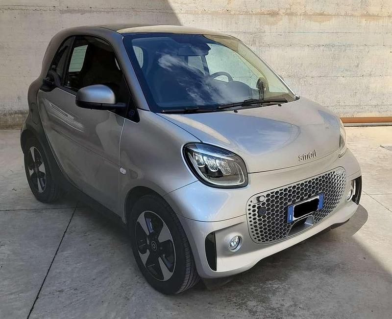 Usata Smart ForTwo Coupé Passion 60 kW (82 CV) 2023 Utilitaria