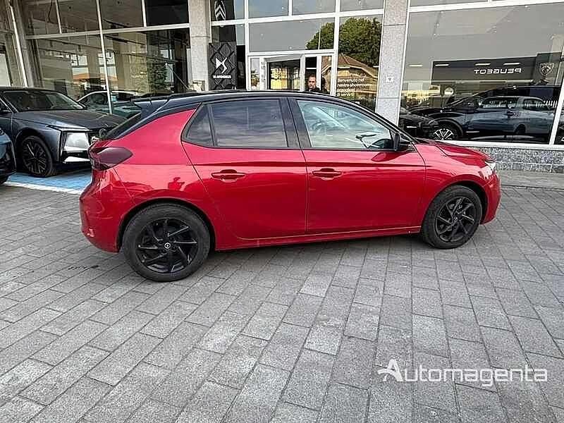 Używany Opel Corsa Design & Tech 101 KM (74 kW) 2023 Czerwony Hatchback