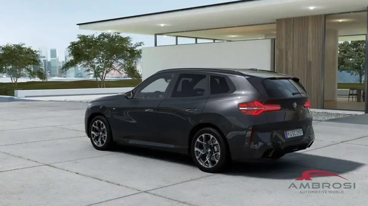 Nuova BMW X3 M Sport 208 CV (152 kW) 2026 Sophisto grey metallizzato SUV
