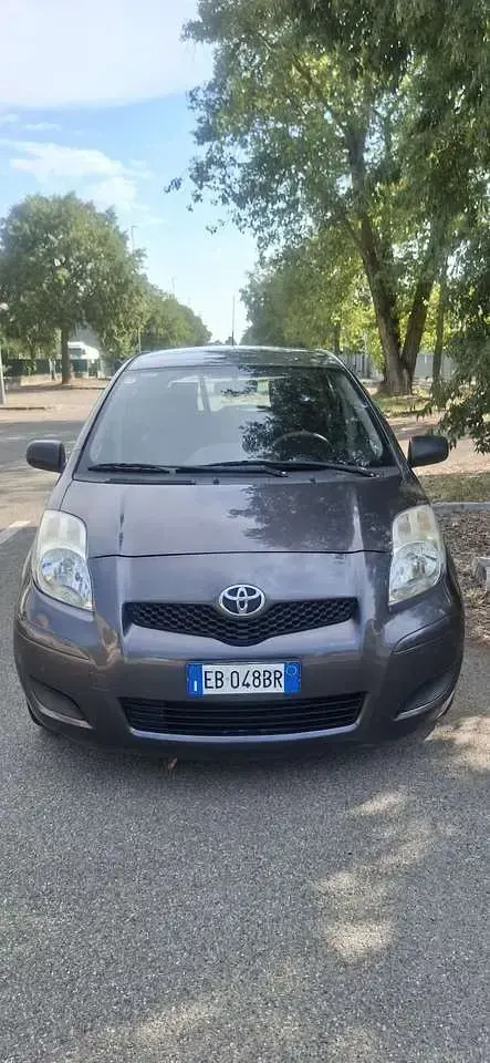 Usata Toyota Yaris Eco 69 CV (50 kW) 2010 Other Utilitaria