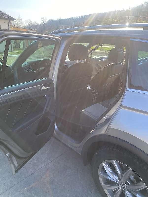 Usata VW Tiguan R-line 150 CV (110 kW) 2018 SUV