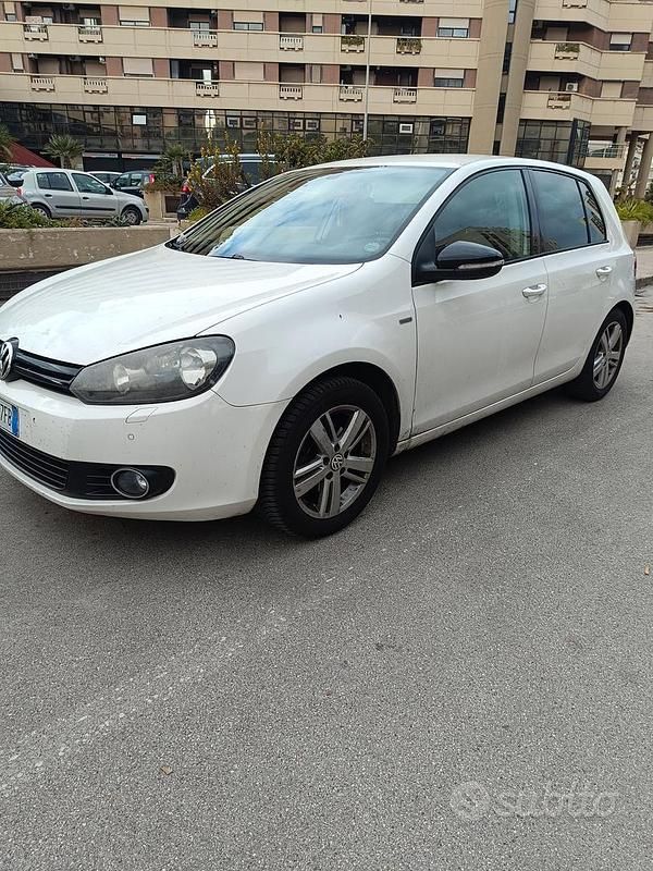 Usata VW Golf VII Match 105 CV (77 kW) 2012 Bianco Berlina