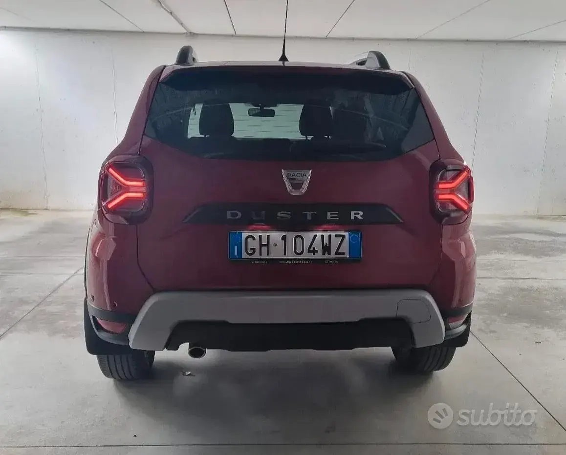 Usata Dacia Duster 90 CV (66 kW) 2022 Rosso SUV