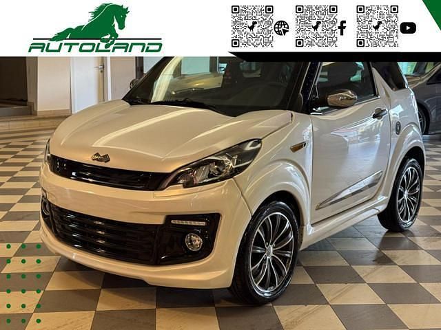 Usata Ligier JS50 2019 Bianco perlato Utilitaria