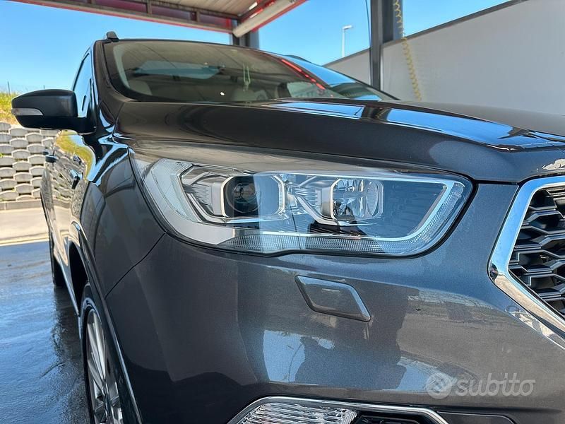 Usata Ford Kuga Vignale 150 CV (110 kW) 2017 SUV