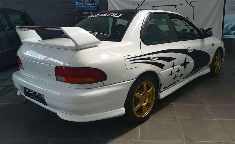 Usata Subaru Impreza 211 CV (155 kW) 1997 Bianco Berlina